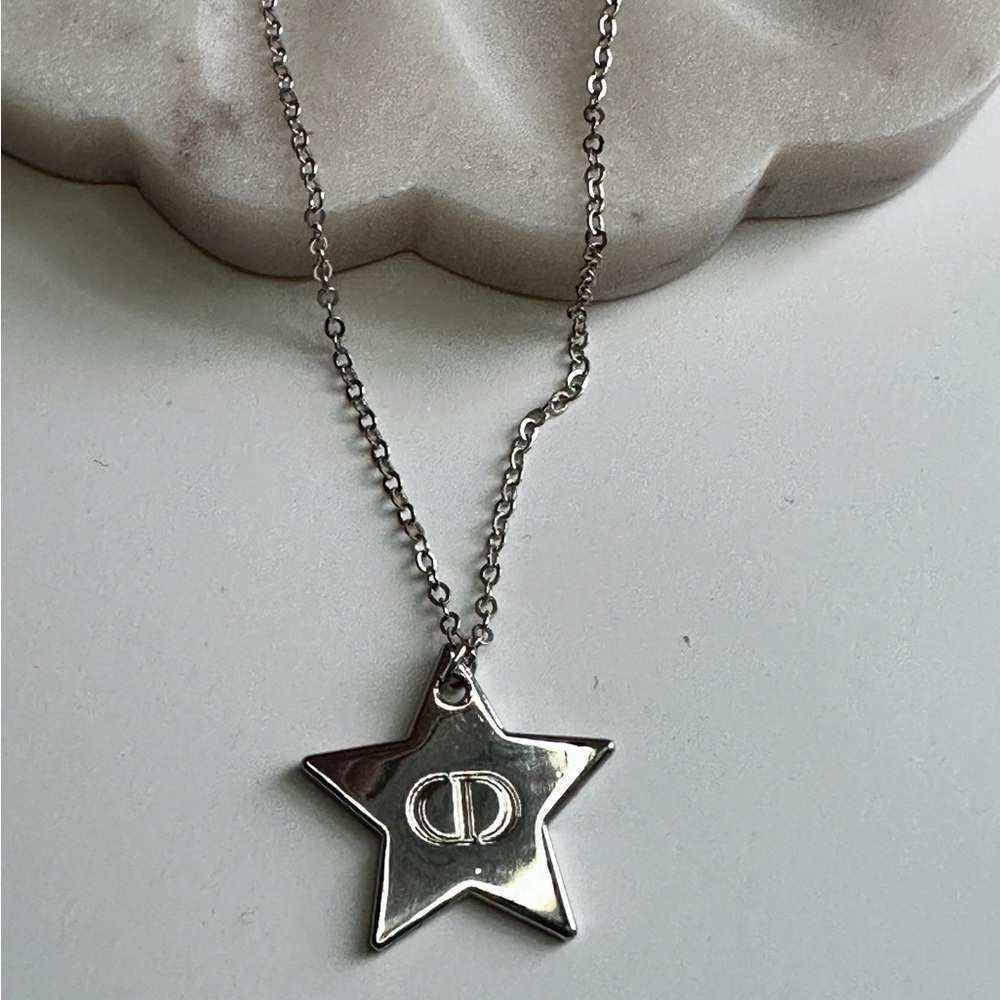 Dior Silver Star Pendant CD